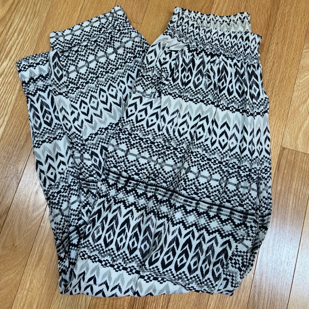 American Eagle Comfy Pants